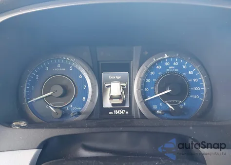 2017 Toyota Sienna Xle 8 Passenger from USA, damaged, VIN 5TDYZ3DC1HS805349